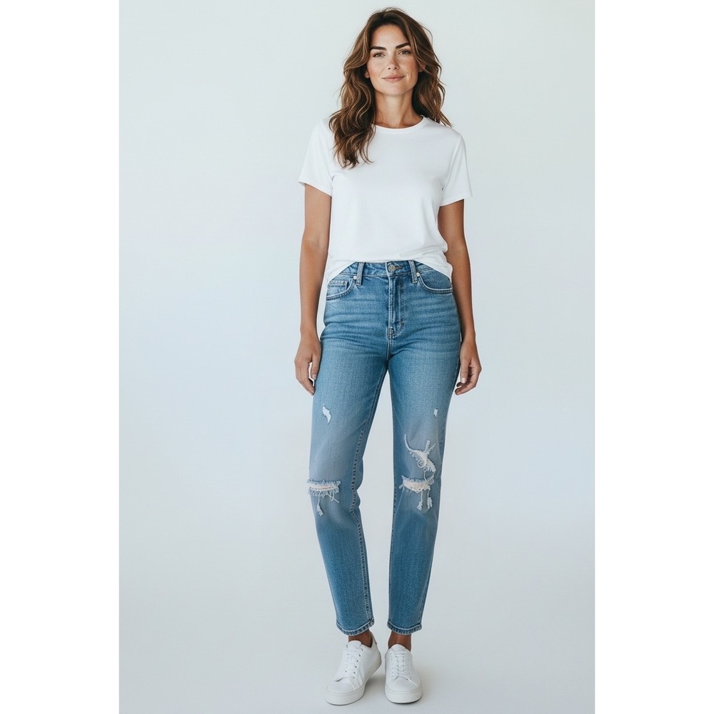 Judy Blue Relaxed Fit Distressed High Rise Jeans Medium Wash Size 11/30